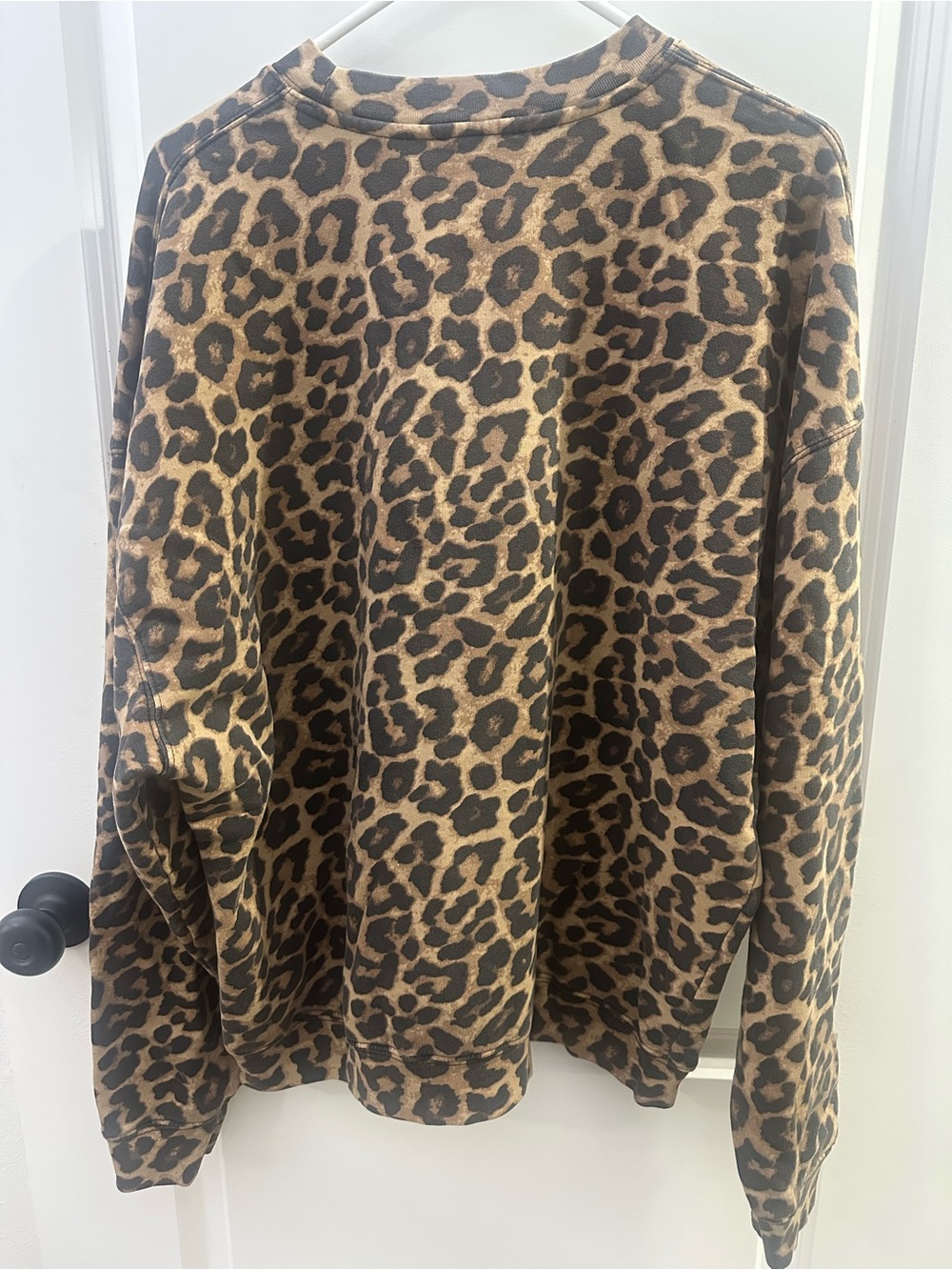 ANINE BING Leopard Print Sweatshirt NWOT Size Medium Oversized Pullover - Picture 6 of 8